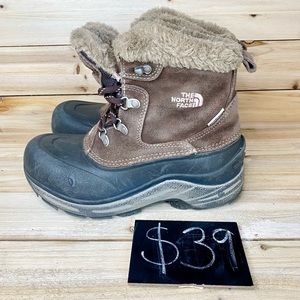 The North Face 200 Gram Insulation Waterproof Boots